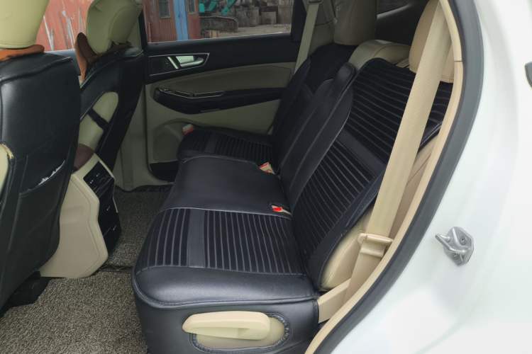 Used Ford Edge 2016 EcoBoost 245 Two-Wheel-Drive Titanium 5-Seater