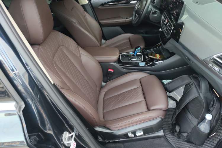 Used BMW iX3 2022 Updated Leading Version
