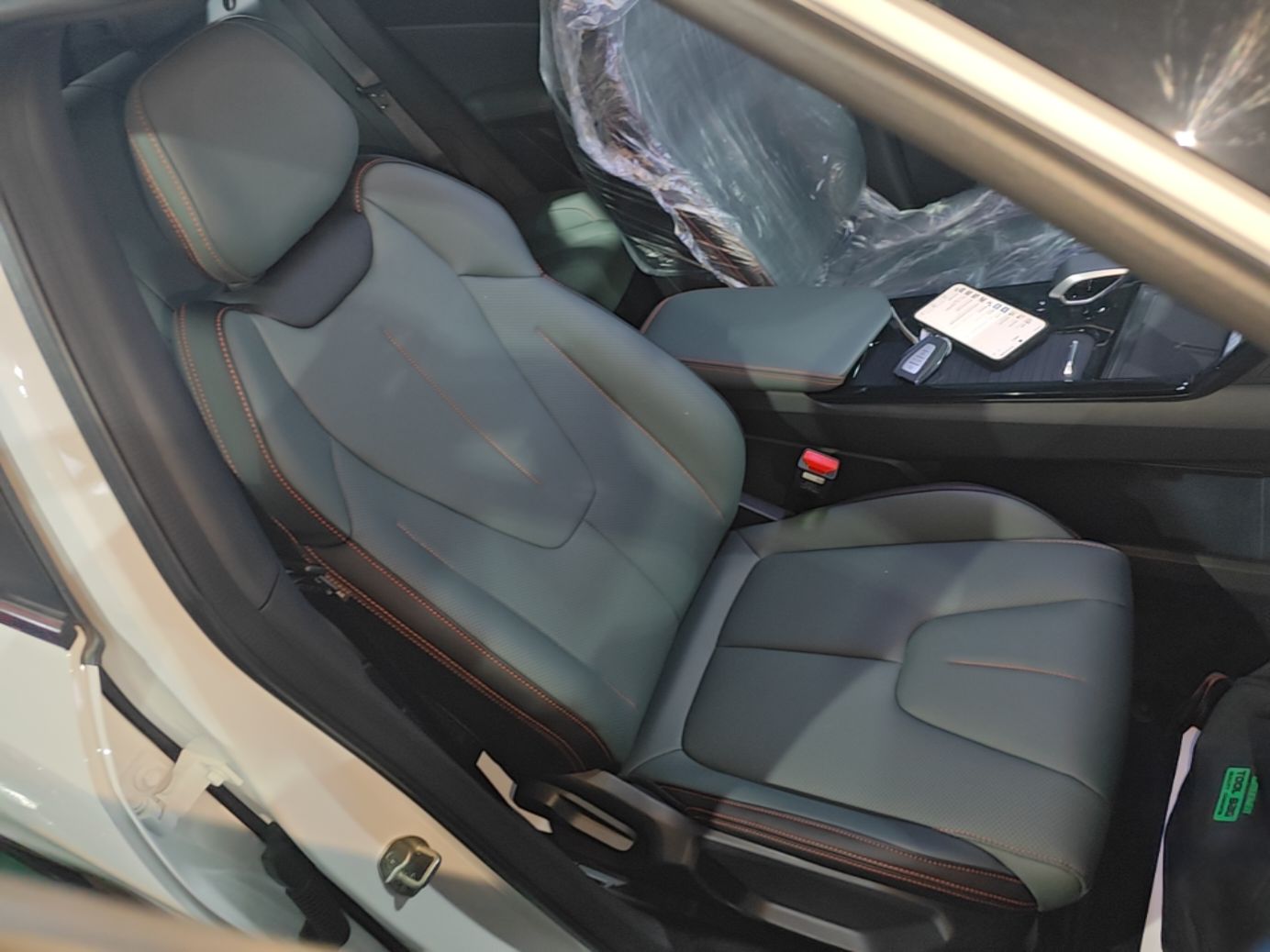 Geely Auto Emgrand X7 Sport 2024 1.5TD Smart Connect+ — снимка 19