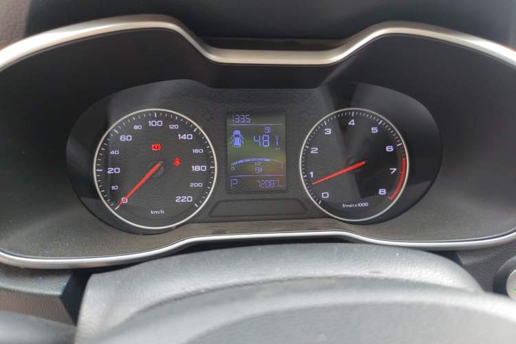 Used MG ZS 2017 1.5L Automatic Luxury Edition