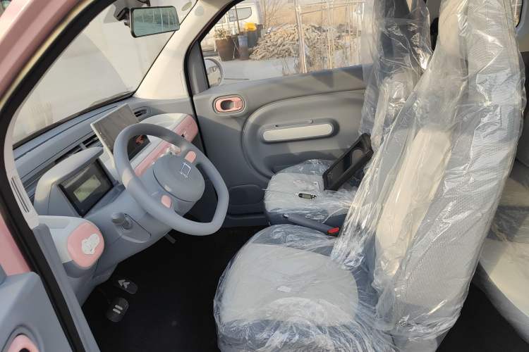 Used Bestune Pony 2026 Model 222km Cute Horse