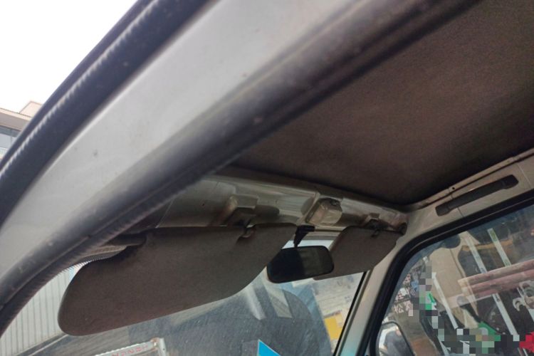 Used Wuling Rongguang Small Truck 2017 1.2L Single-Row Basic Model LSI Headliner