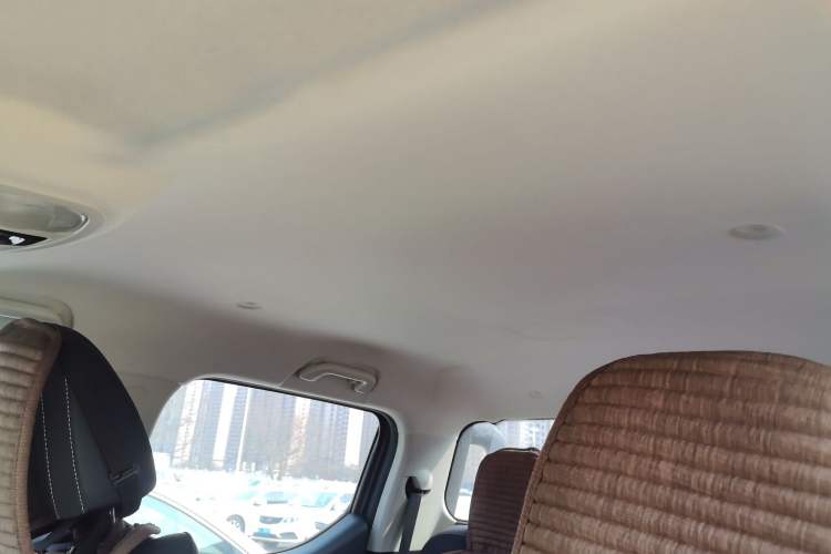 Used Great Wall King Kong Poer 2022 2.0T Manual Gasoline Two-Wheel-Drive Elite Version with Long Bed – GW4C20B Headliner