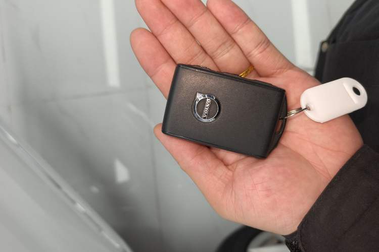 Used Volvo XC60 2021 T5 4x4 Smart Luxury Edition