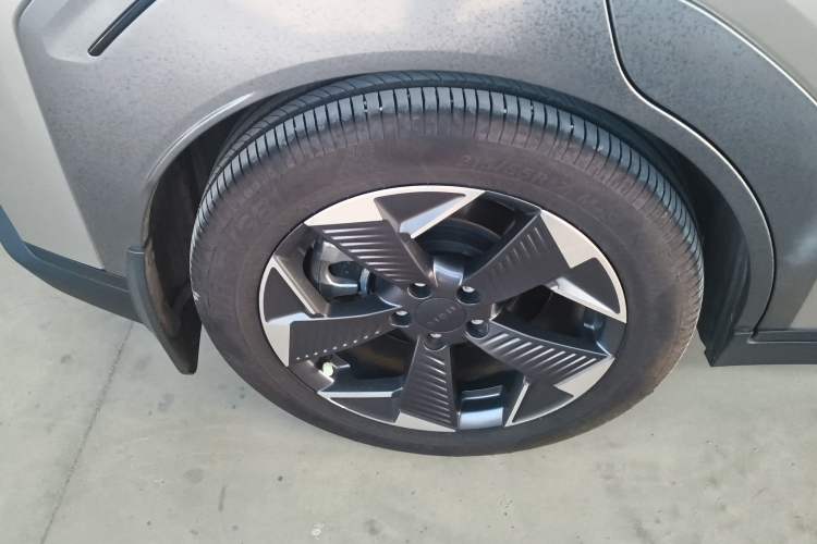 Used AION Y 2022 70 Intelligent Edition Lithium Iron Phosphate