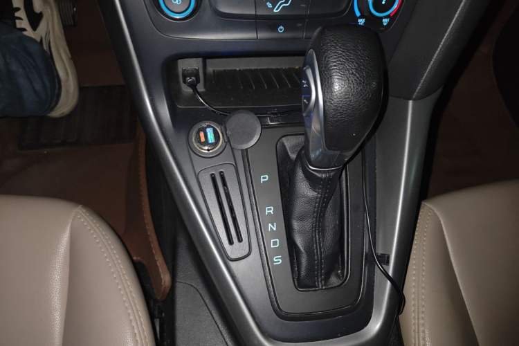 Used Ford Focus 2015 Hatchback 1.6L Automatic Comfort Model
