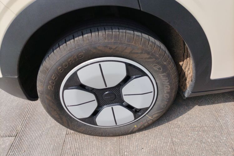 Used Geely Galaxy Geome 2025 310km Dream Edition Right Rear Wheel Hub