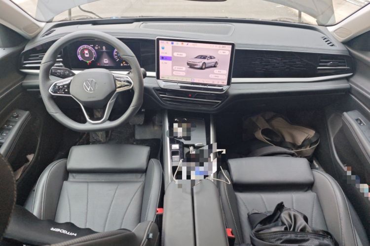 Used Volkswagen Passat 2025 Pro 380TSI Starry Dragon Edition Center Console