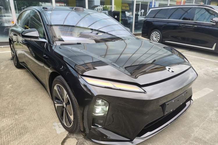 Used Nio ET5T 2025 100kWh Touring Exterior 1