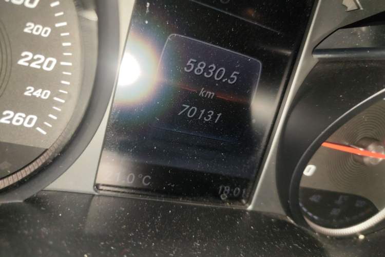 Used Mercedes-Benz V-Class 