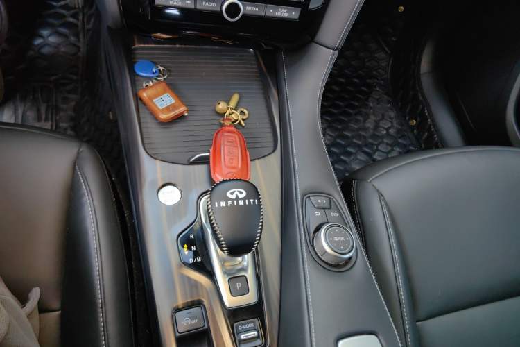 Used Infiniti QX50 2020 Revised Version 2.0T Two-Wheel Drive Fashion Edition
