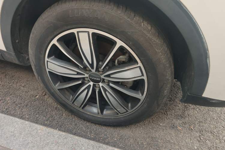 Used Haval H6 2021 1.5T Automatic Champion Edition Right Front Wheel Hub