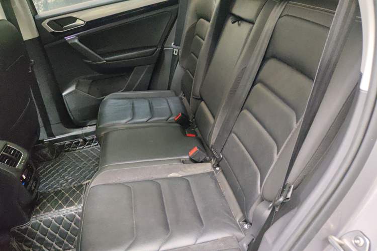 Used Volkswagen Tayron 2020 330TSI Two-Wheel Drive Luxury Smart Connectivity Version