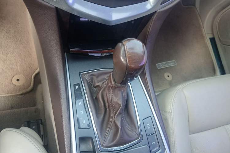 Used Cadillac SRX 2011 3.0L Flagship Edition