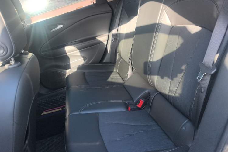 Used Buick Verano 2019 Sedan 20T Dual-Clutch Leading Model