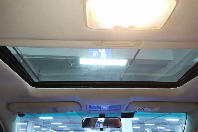Used Toyota Reiz 2013 2.5V Shangrui Edition Headliner