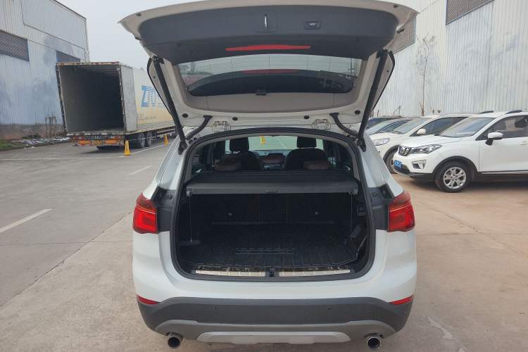 Used BMW X1 2018 xDrive20Li Luxury Edition
