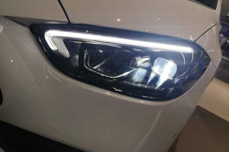 Used Mercedes-Benz C-Class 2024 Restyled C-Class 260 L Sport Edition Left Front Headlight