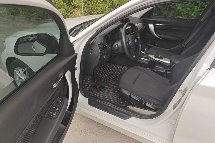 Used BMW 1 Series (Import) 2018 118i Leading Model
