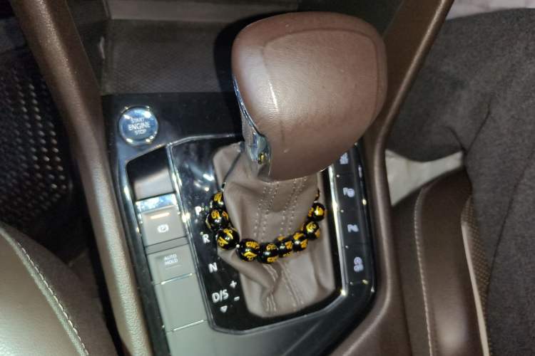 Used Volkswagen Tiguan L 2018 330TSI Automatic Two-Wheel Drive Luxury Edition