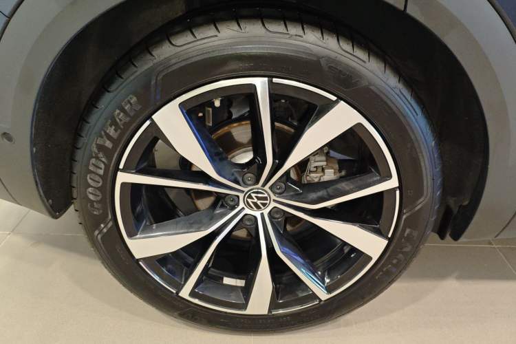 Used Volkswagen Talagon 2022 530TSI Four-Wheel Drive Flagship Shengjing Edition Pro 7-Seater