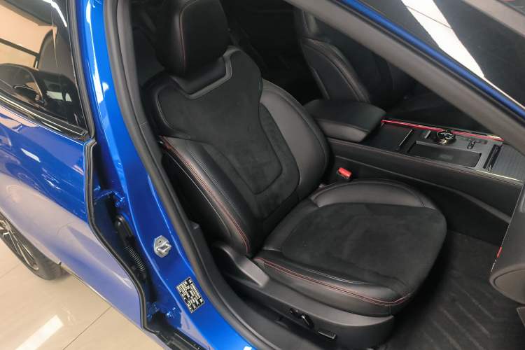 Used Ford EVOS 2022 EcoBoost 245 ST-Line