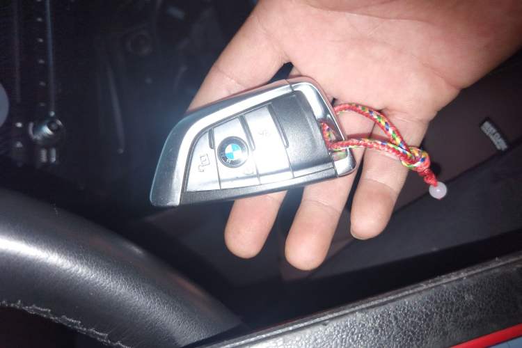 Used BMW X5 2017 xDrive28i
