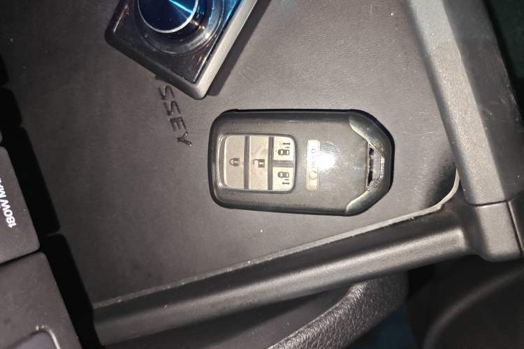 Used Honda Odyssey 2019 2.0L Rui·Zhi Zhen Edition