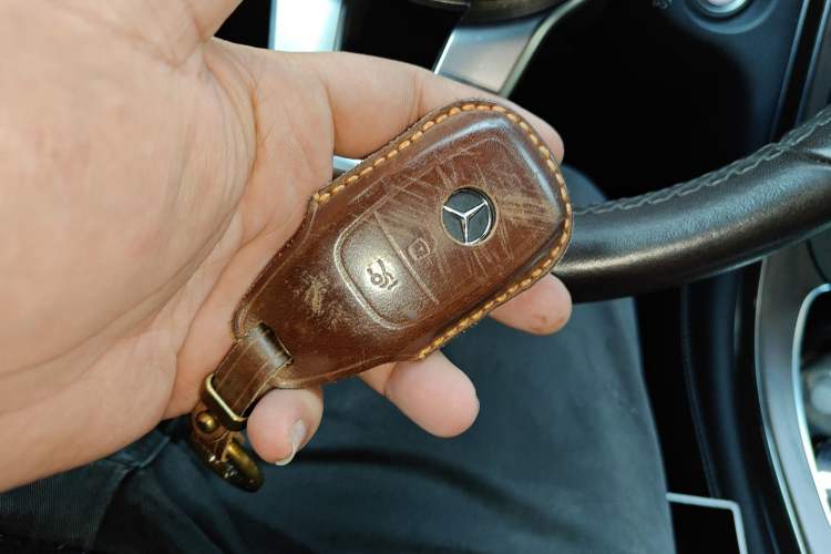 Used Mercedes-Benz GLC 2020 Facelift GLC 300 L 4MATIC Dynamic Edition Vehicle Key