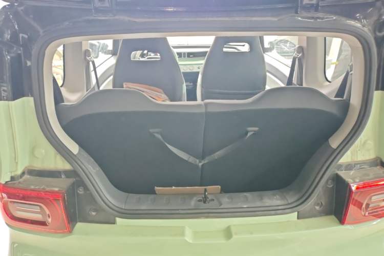 Used Wuling Hongguang MINIEV 2021 Macaron Fashion Edition Lithium-Ion Battery Trunk