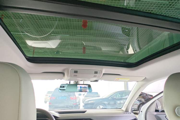 Used Volkswagen Tacqua 2020 280TSI DSG EnjoyPro Headliner