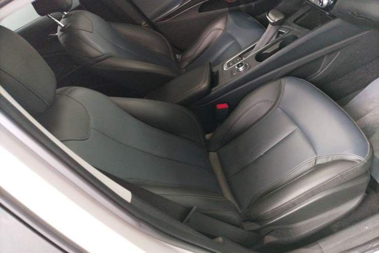 Used Buick Velite 6 2023 430km Range Commuter Version
