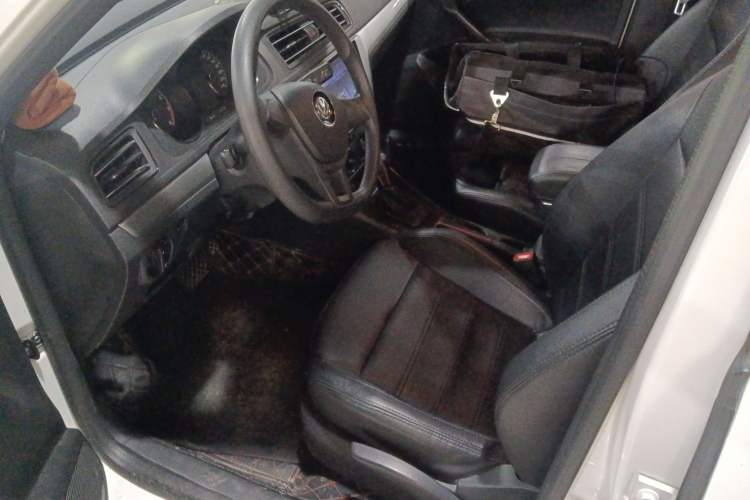 Used Volkswagen Lavida 2019 Lavida Start 1.5L Automatic Trendy Version China VI Standard
