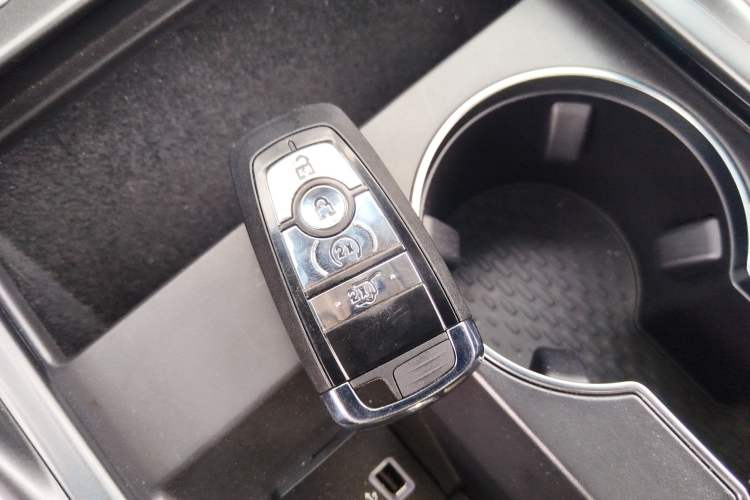 Used Lincoln Nautilus 2023 2.0T Four-Wheel Drive Luxury Edition Vehicle Key