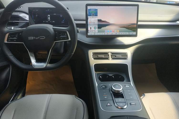 Used BYD Destroyer 05 2024 Honor Edition DM-i 120KM Luxury Model
