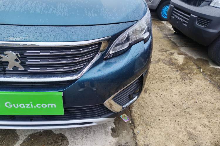 Used Peugeot 5008 2017 380THP 7-Seater Elite Edition Left Front Headlight