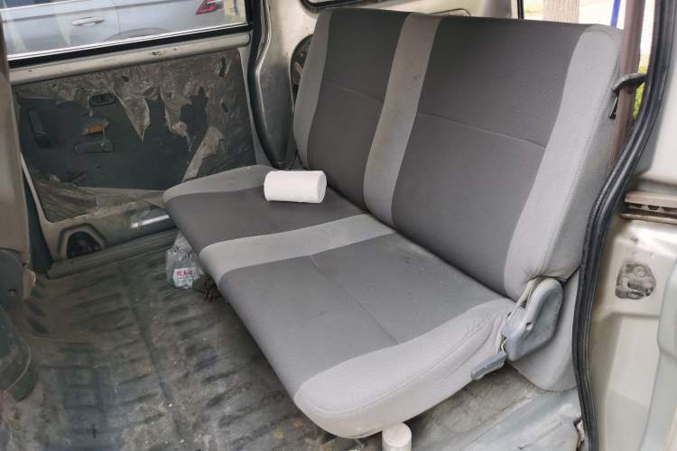 Used Wuling Zhiguang 2013 1.0L Practical Version