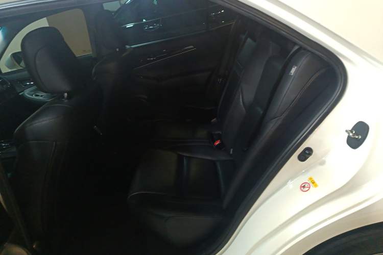 Used Toyota Crown 2015 2.0T Fashion Edition Left Rear Seat