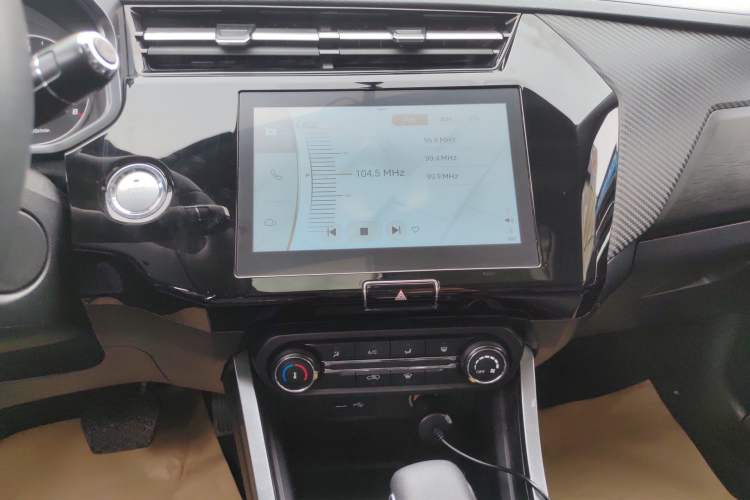 Used Chery Tiggo 3X 2021 Diamond Edition 1.5L CVT 3-Carat Audio And AC Panel