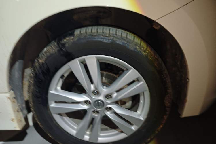 Used Nissan Quest 2015 3.5L SL
