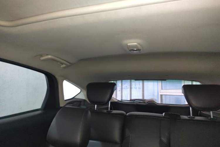 Used Ford Focus 2015 Hatchback 1.6L Manual Fashion Edition Headliner