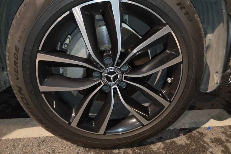 Used Mercedes-Benz GLC 2021 GLC 300 L 4MATIC Dynamic Model