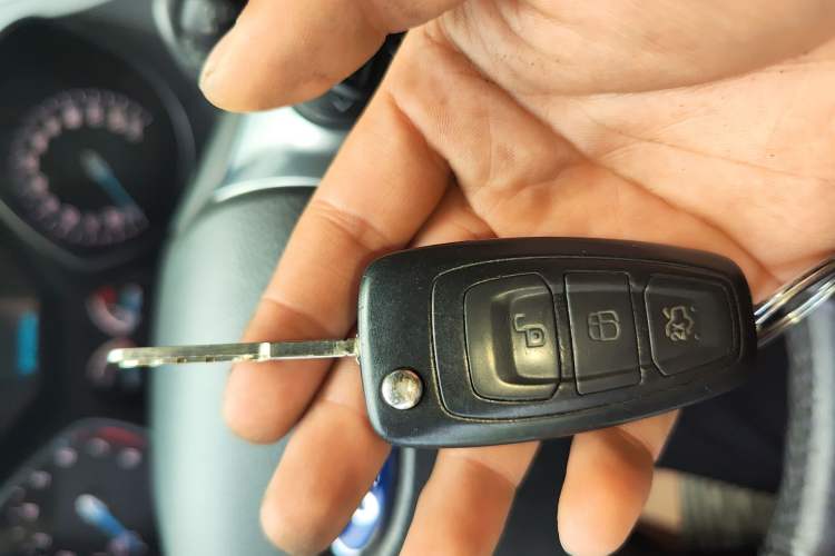 Used Ford Kuga 2013 1.6L GTDi Two-Wheel-Drive Trend Model
