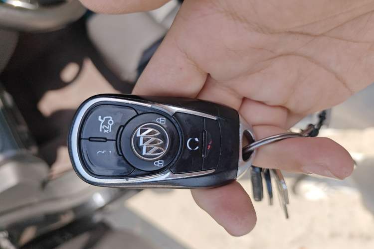 Used Buick LaCrosse 2019 28T Luxury Version