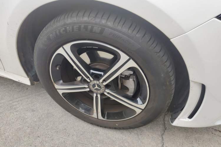 Used Mercedes-Benz A-Class 2022 Revised Version A 200 L Sport Sedan Fashionable Style