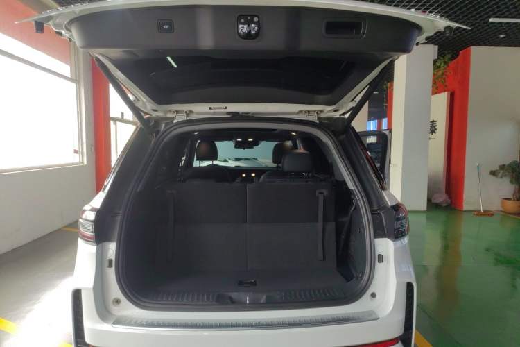 Used CHANGAN CS95 2023 2.0T All-Wheel Drive Premium PLUS
