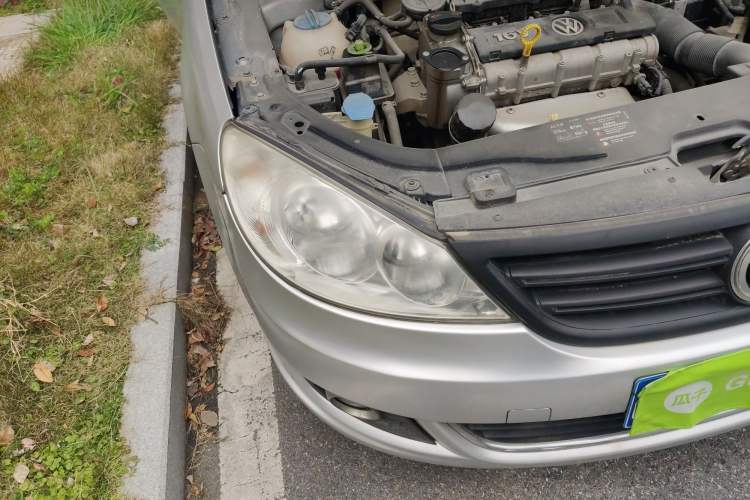 Used Volkswagen Lavida 2011 1.6L Manual - Premium Edition