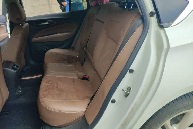 Used Buick Regal 2022 552T Smart Edition Left Rear Seat