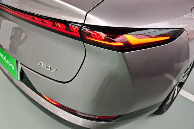 Used CHANGAN NEVO A07 2025 Range-Extended "True Fragrant" Edition 230 Luxury Version Right Rear Taillight