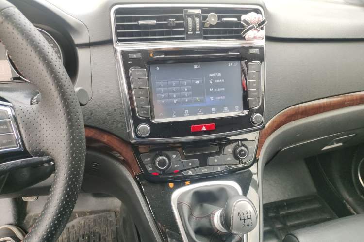 Used Haval H6 2015 Sport Edition 1.5T Manual Two-Wheel Drive Elite Model